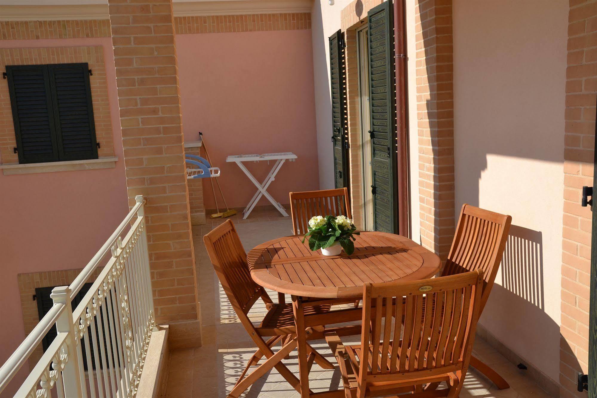 Incantea Resort Tortoreto Exterior foto
